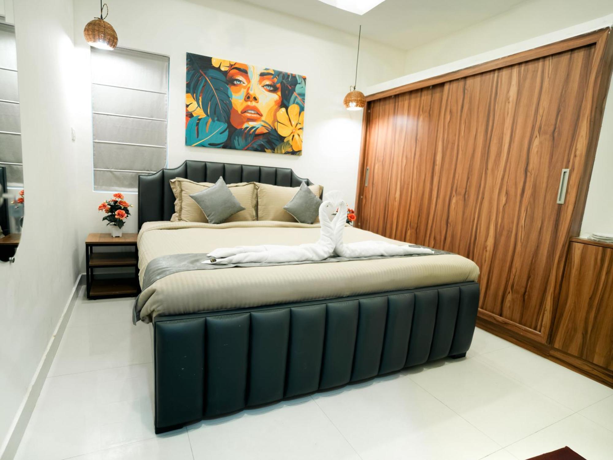 Hotel Euphoria Airport Zone Haiderabad Buitenkant foto