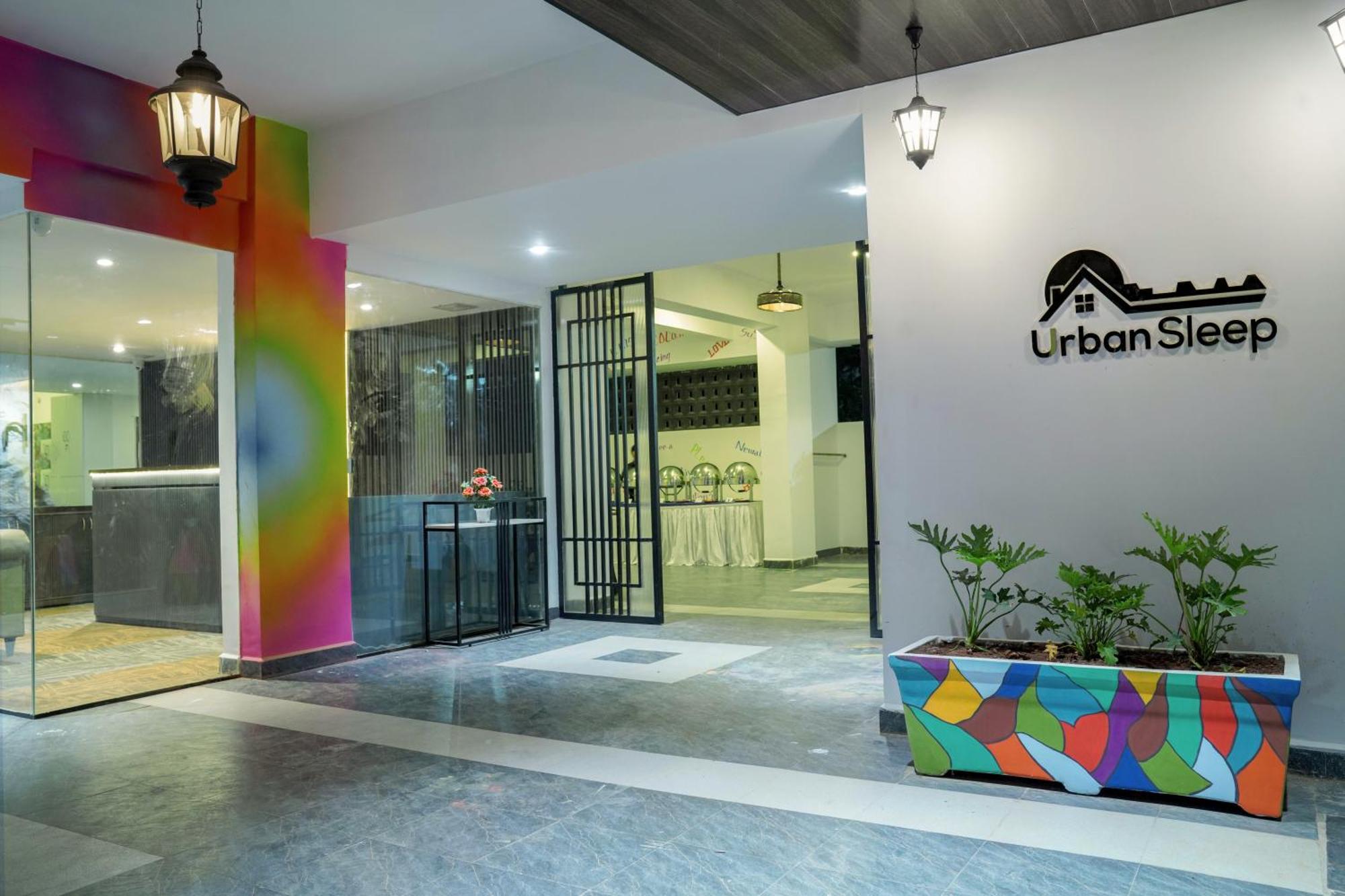 Hotel Euphoria Airport Zone Haiderabad Buitenkant foto